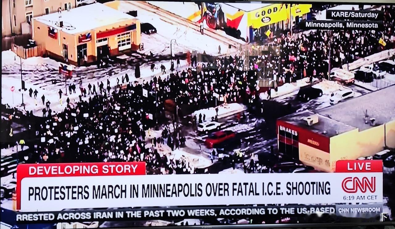 今天的CNN新闻，
美国和伊朗的抗议活动都被报道了。

美国的移民管理局ICE特