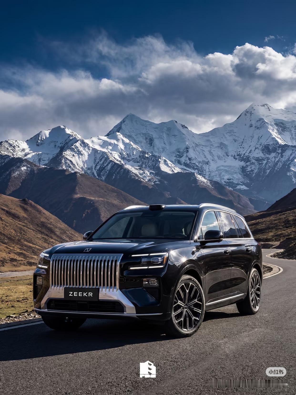 小红薯🍠有大神根据视频做的渲染图，我感觉相似度90%，五幅轮毂都是预热视频的样