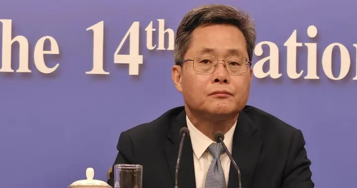 《祖国》记者跑两会丨财政金融协同发力 助力扩内需稳增长——财政部部长蓝佛安详解2026年更加积极财政