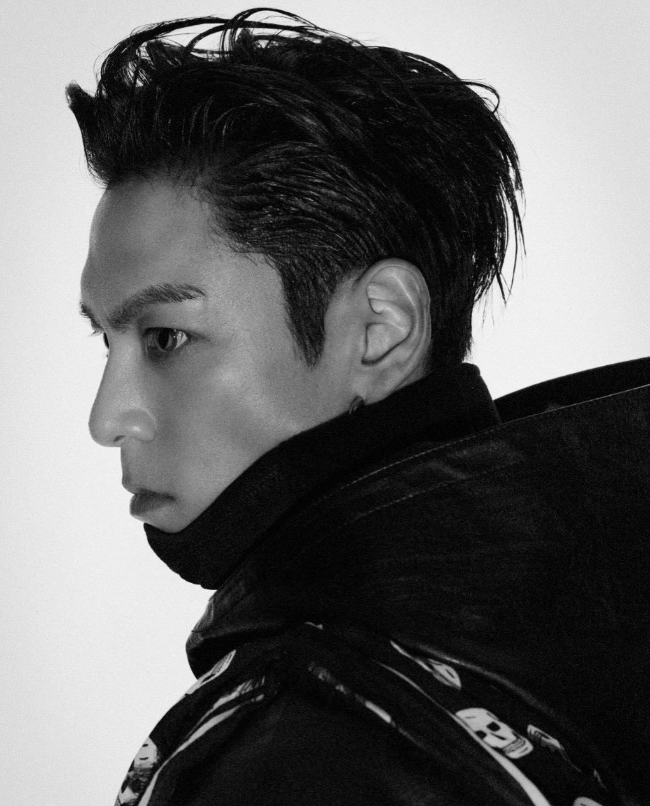 T.O.P崔胜铉《ANOTHER DIMENSION》预告照 