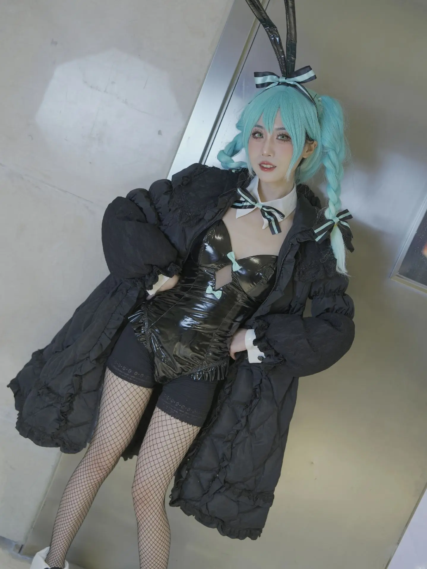 谁说我不搞抽象就没有场照？初音未来cos