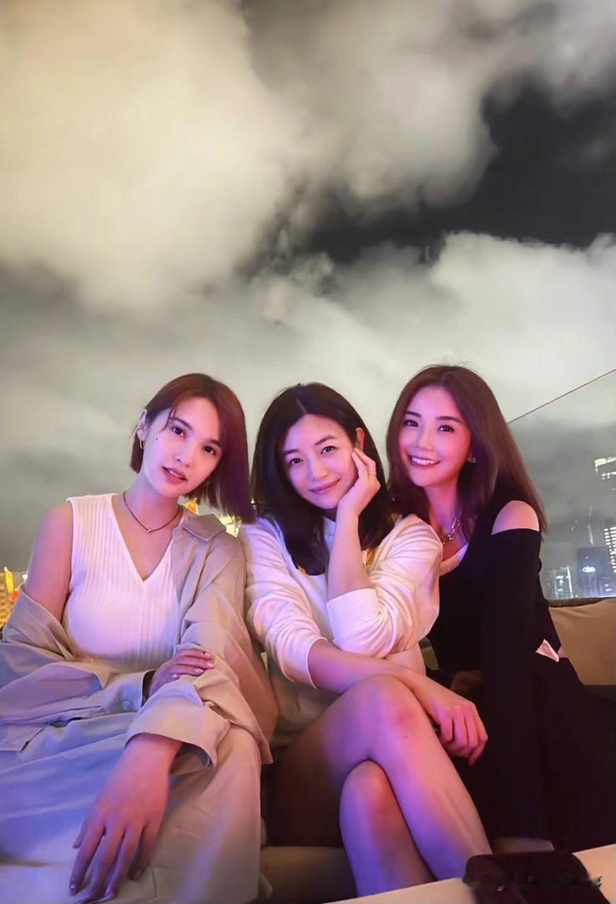 40岁蔡卓妍、38岁杨丞琳和39岁陈妍希！
