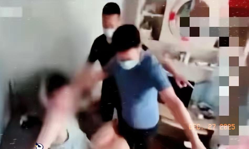 看到最高检通报的新案子，心里挺不是滋味的。
四十多个女学生啊，九所学校都踩了同一