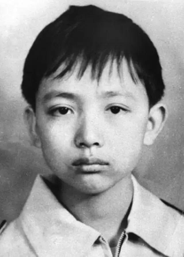赖宁（1973年10月20日—1988年3月13日），原名赖麟，男，汉族，出生于