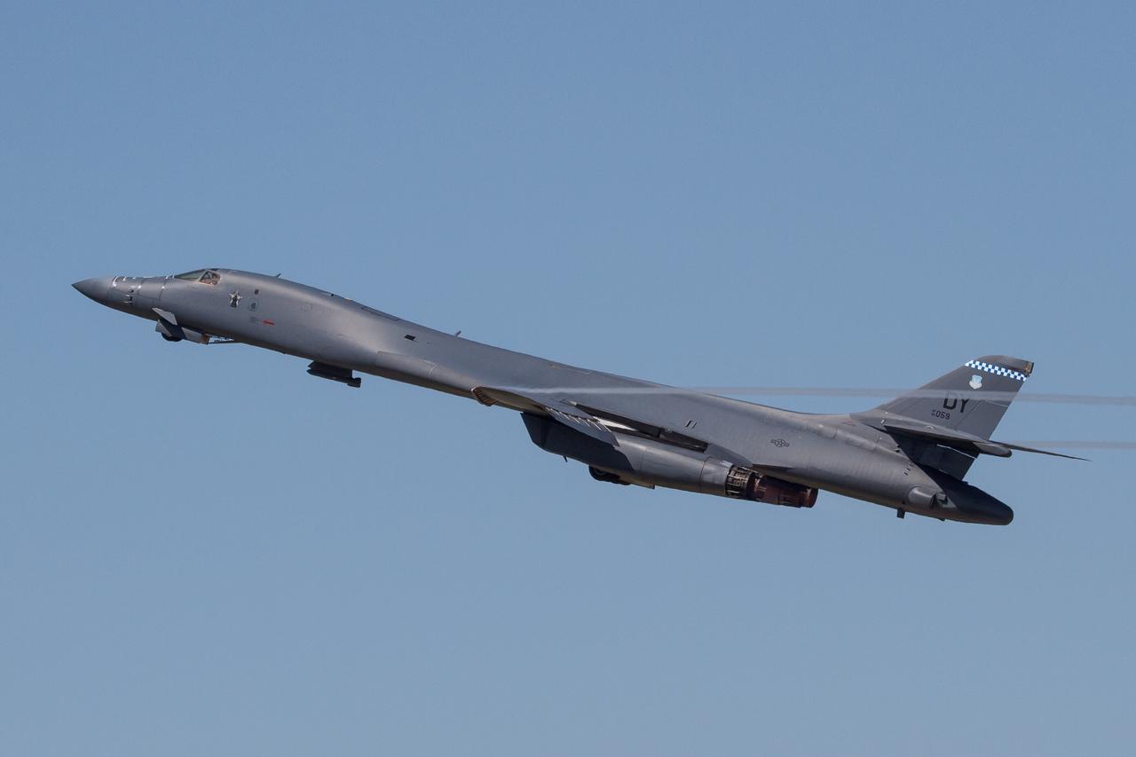 B-1B轰炸机