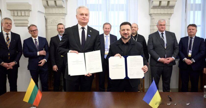 🇺🇦 🇱🇹 乌克兰—立陶宛合作

V. 泽连斯基宣布，乌克兰与立陶宛已在