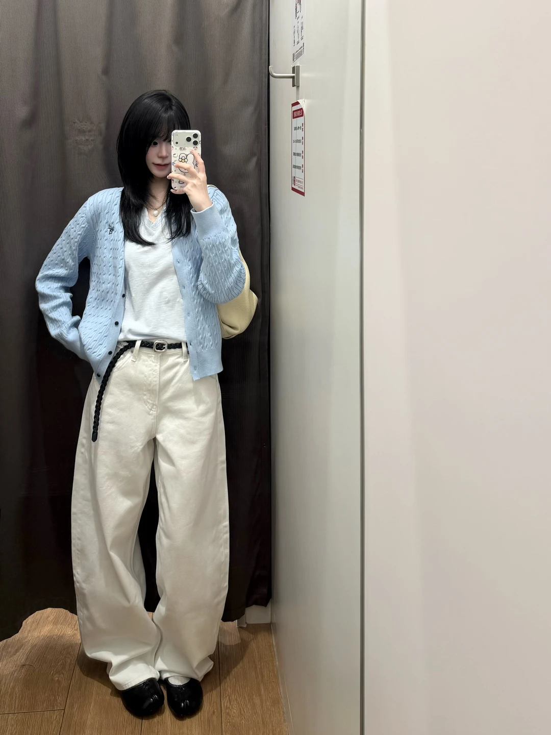 优衣库早春叠穿这一块🥹奶呼呼baby蓝好温柔