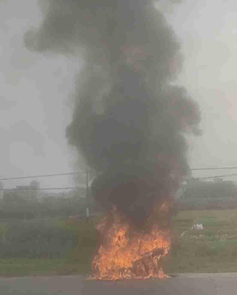 我的今日状态：😁轻松愉快
我这里的天气：☀️晴天、