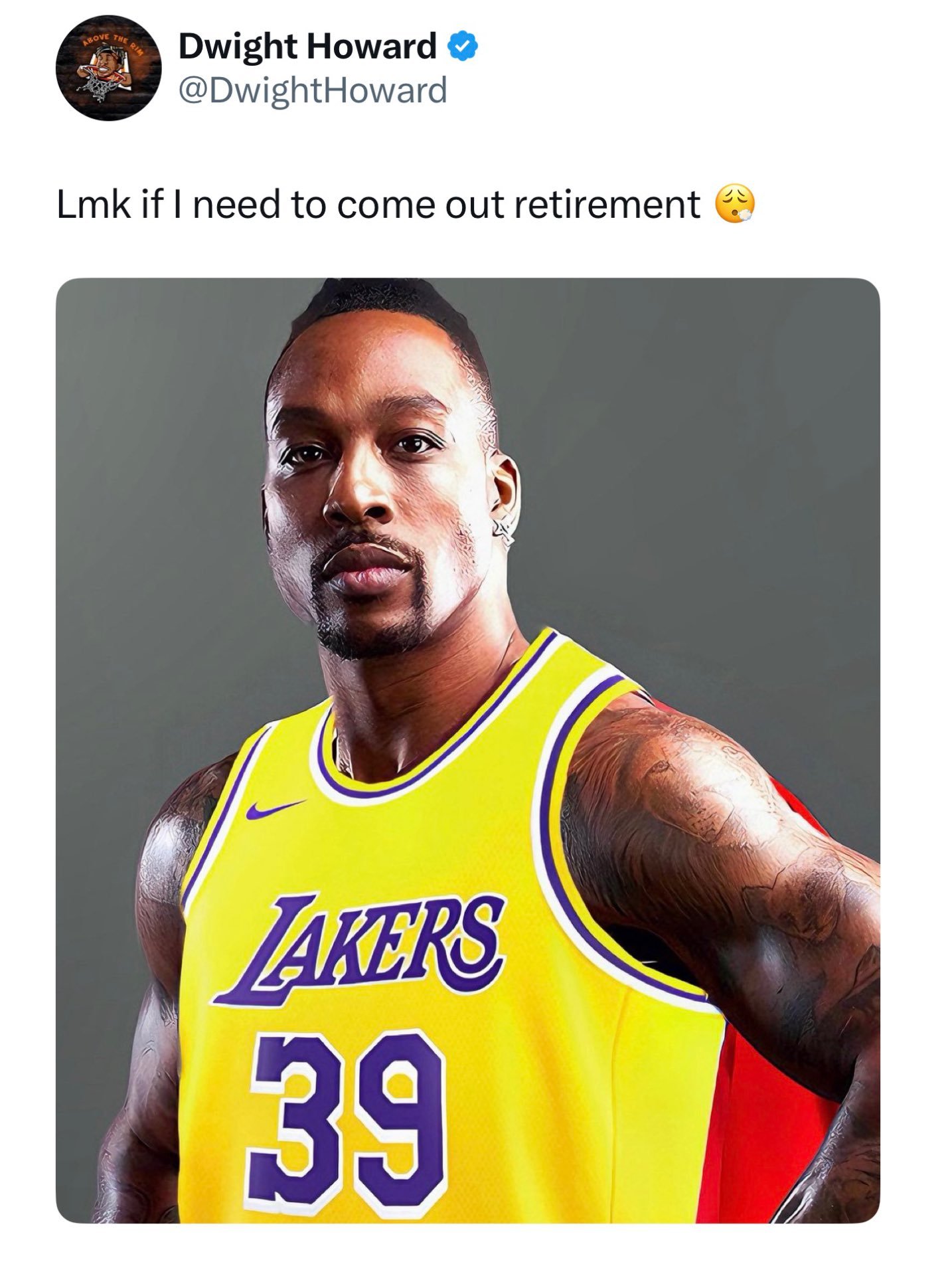 霍华德发推：“如果需要我复出，请告诉我。”好意心领了，湖人不需要里夫斯伤缺四到六