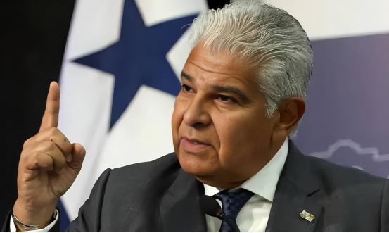 巴拿马总统下令接管李嘉诚集团两个港口。
 
最近巴拿马干了件挺离谱的事，2月23