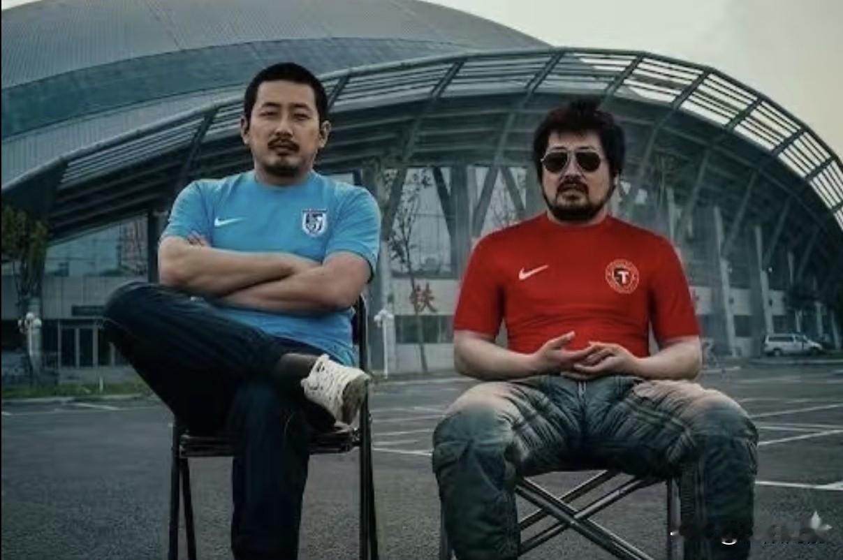 晚上辽宁德比
辽宁铁人PK大连英博
从中甲到中超，每一场都是三军用命
火山撞地球