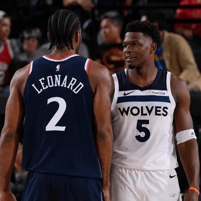 一觉醒来！NBA传来了3个不得不说的重磅消息：

1、老鹰、火箭和开拓者均有意交