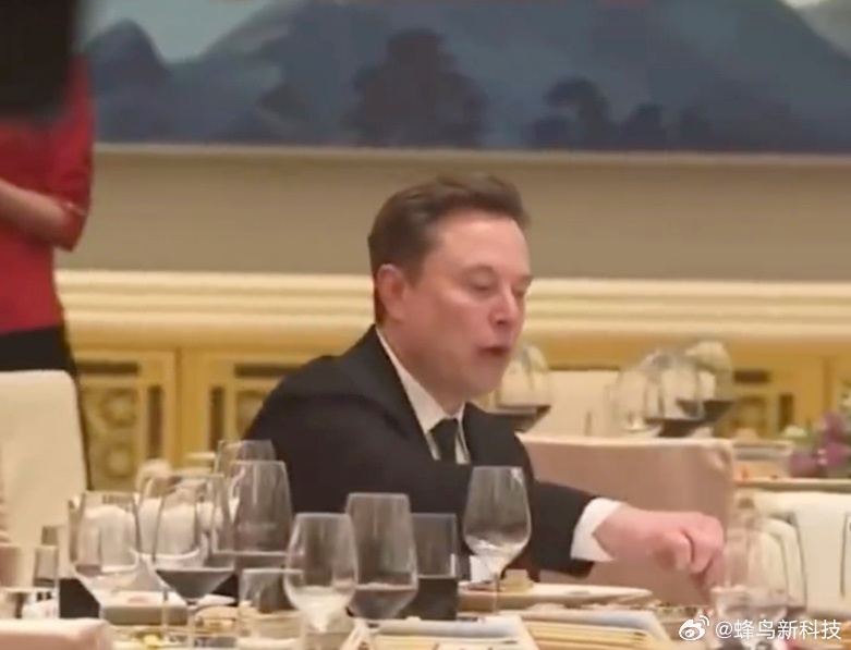 马斯克冲击全球首位万亿美元富翁 咱就说，马斯克来中国一趟，回去就不一样了
