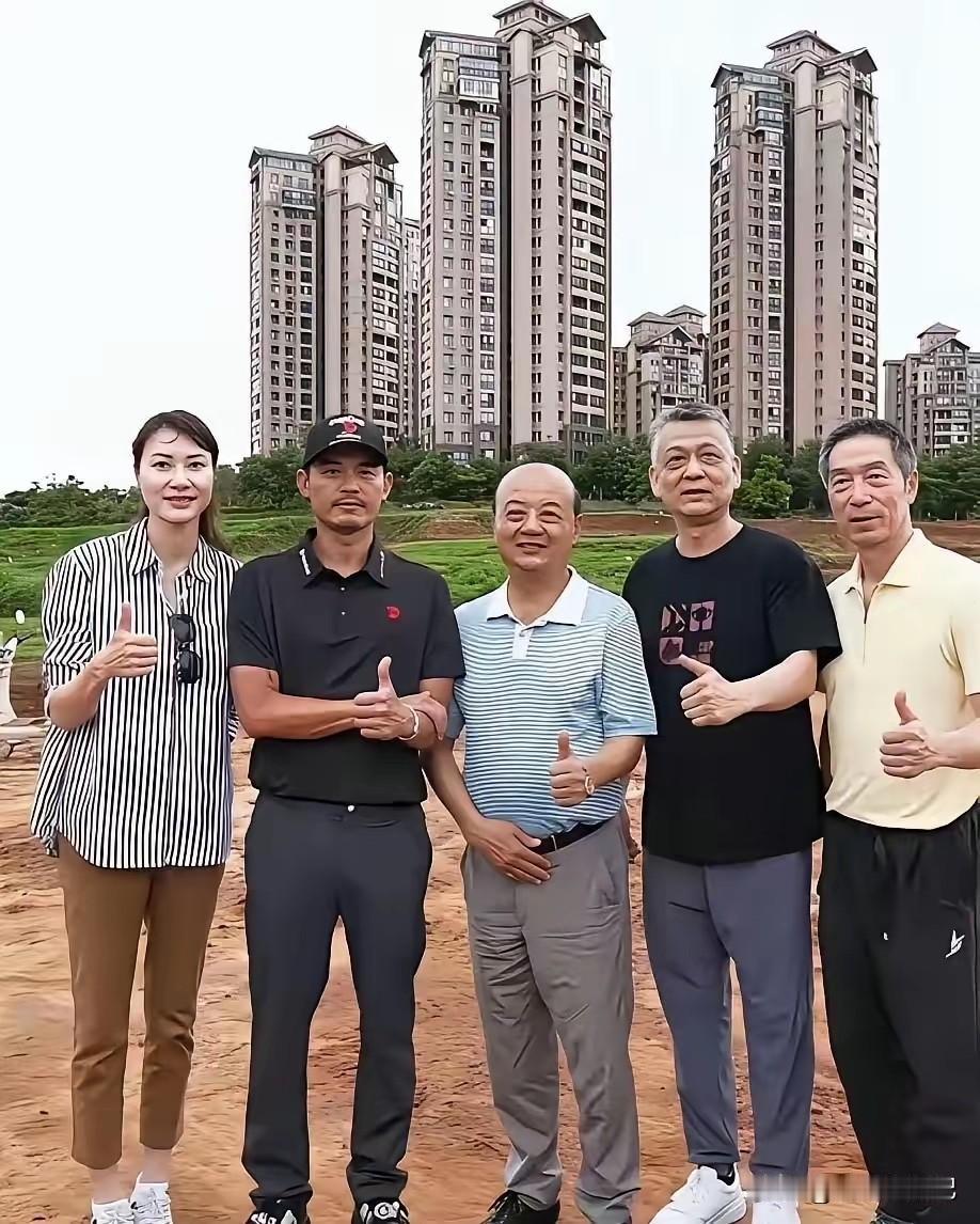 来，看看你能认出来几个人。