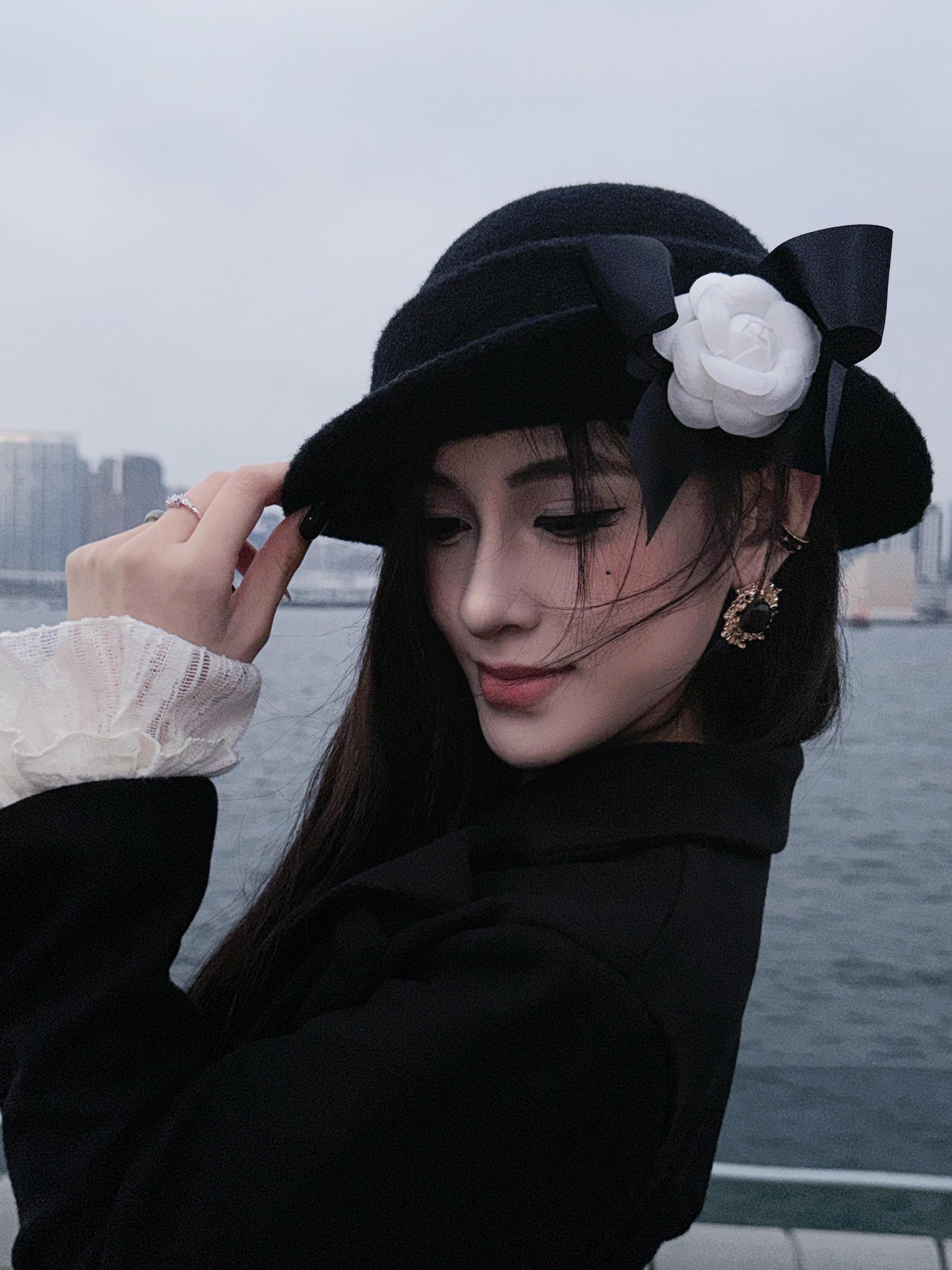 她们说感情里冷漠的才是赢家 可我不想和你一较高下