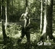 我抗了五六卷膜到山上，想学她的方法露营，结果找不到四颗这么整齐的树怎么办[泪奔]