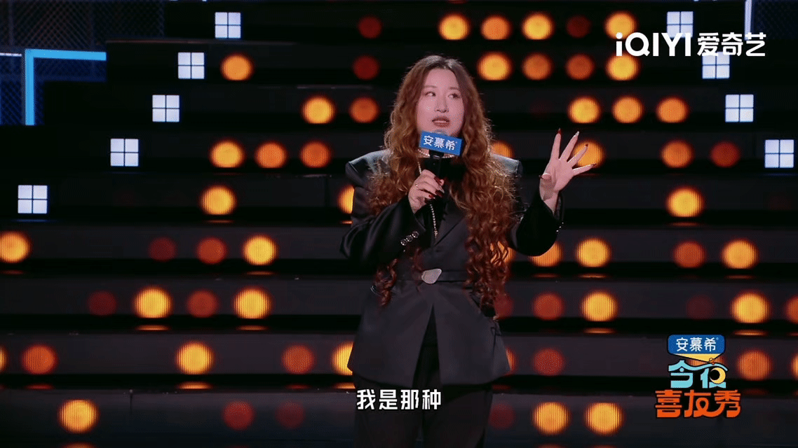 锤娜丽莎演我被外国人问路这波真的狠狠共情了，像极了每次遇到外国人问路的手足无措的