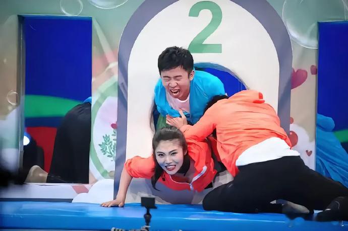 这手明显就是故意的吧 ​​​