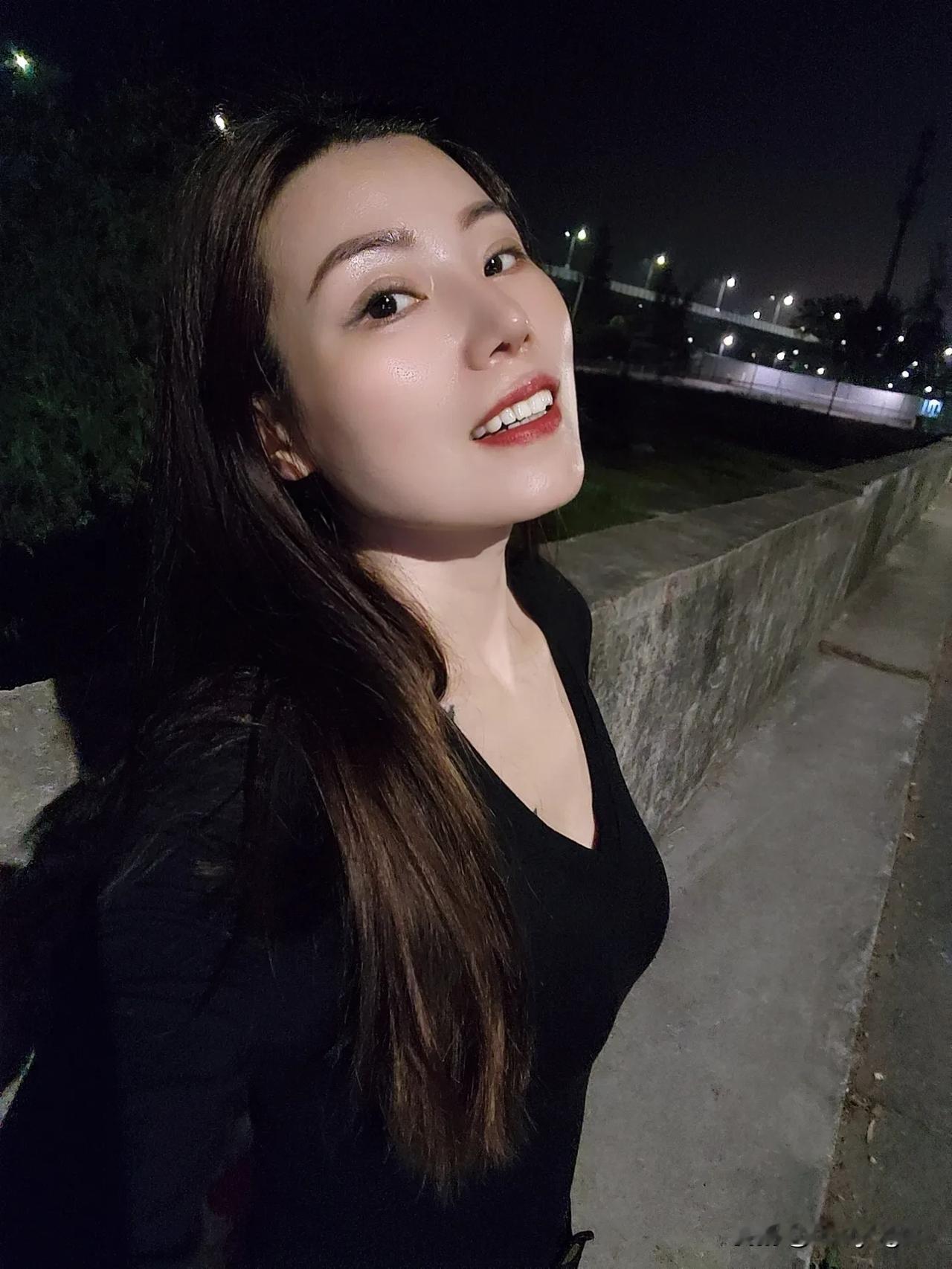 好久没有打羽毛球🏸享受运动带给我的快乐！