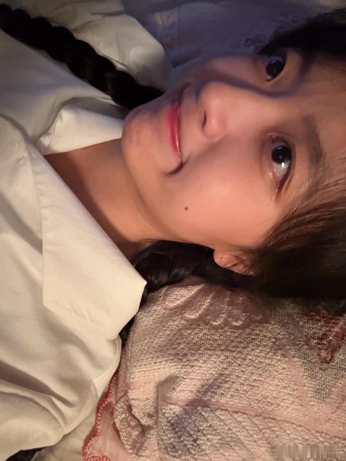 孙千眼里的泪孙千眼角哭湿了 孙千眼里的泪，眼角都哭湿了呜呜呜，看得我heart软