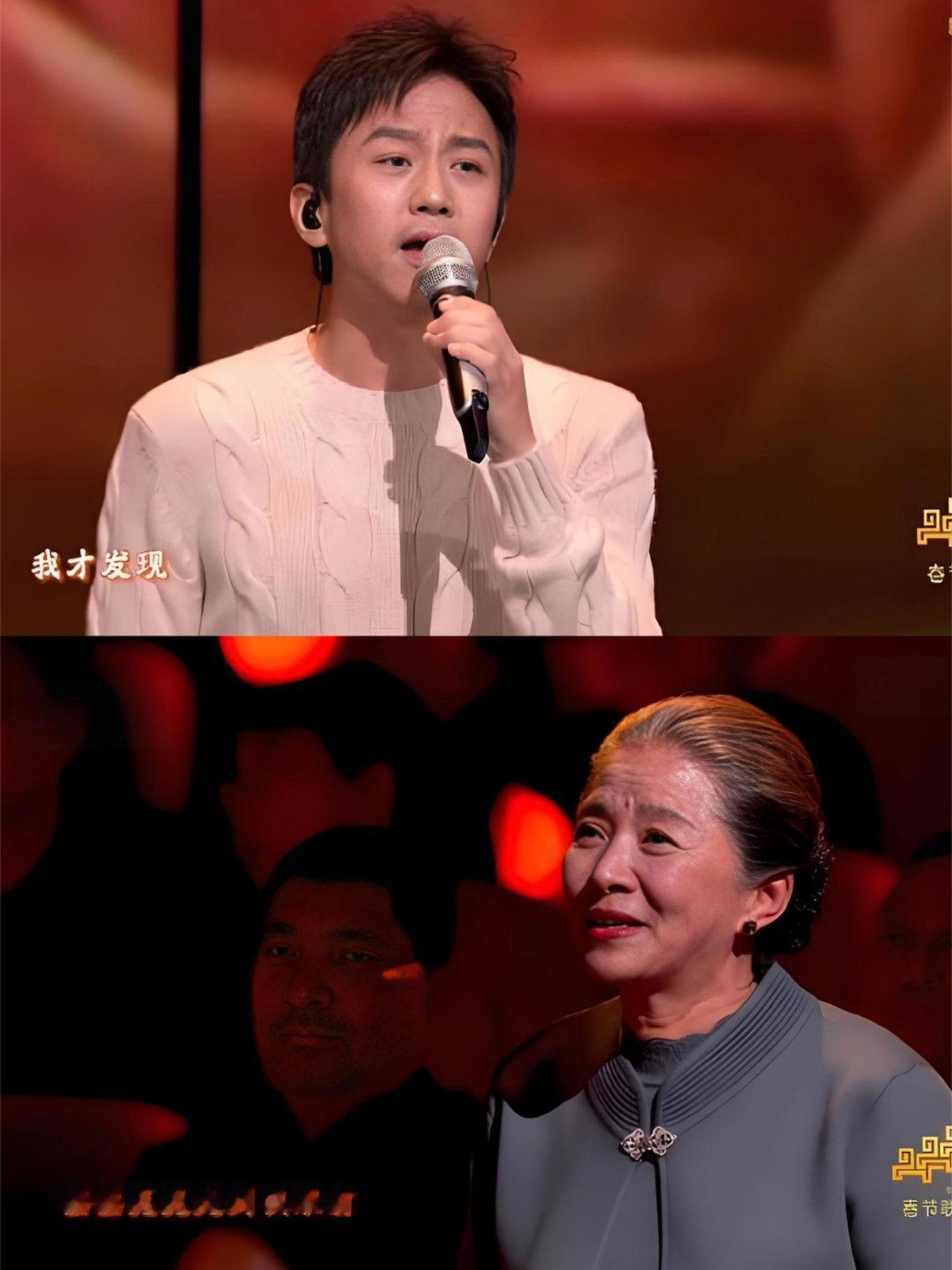 春晚里也有我的童年 看春晚邓超节目时一眼被戳中！舞台上宝宝手里握着的点读笔，不就