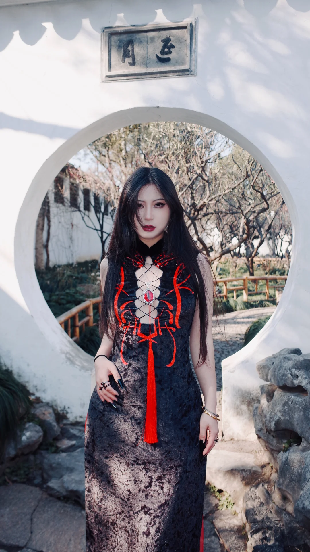 暗黑哥特旗袍｜一位鬼魅的中国女人