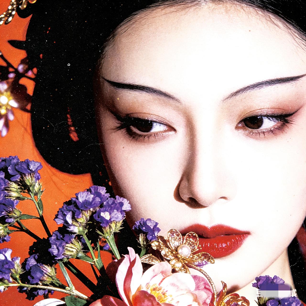 妈妈，我跟着你回来是希望你找到属于你的幸福
这样我才能够放心的离开
爸爸意外走了