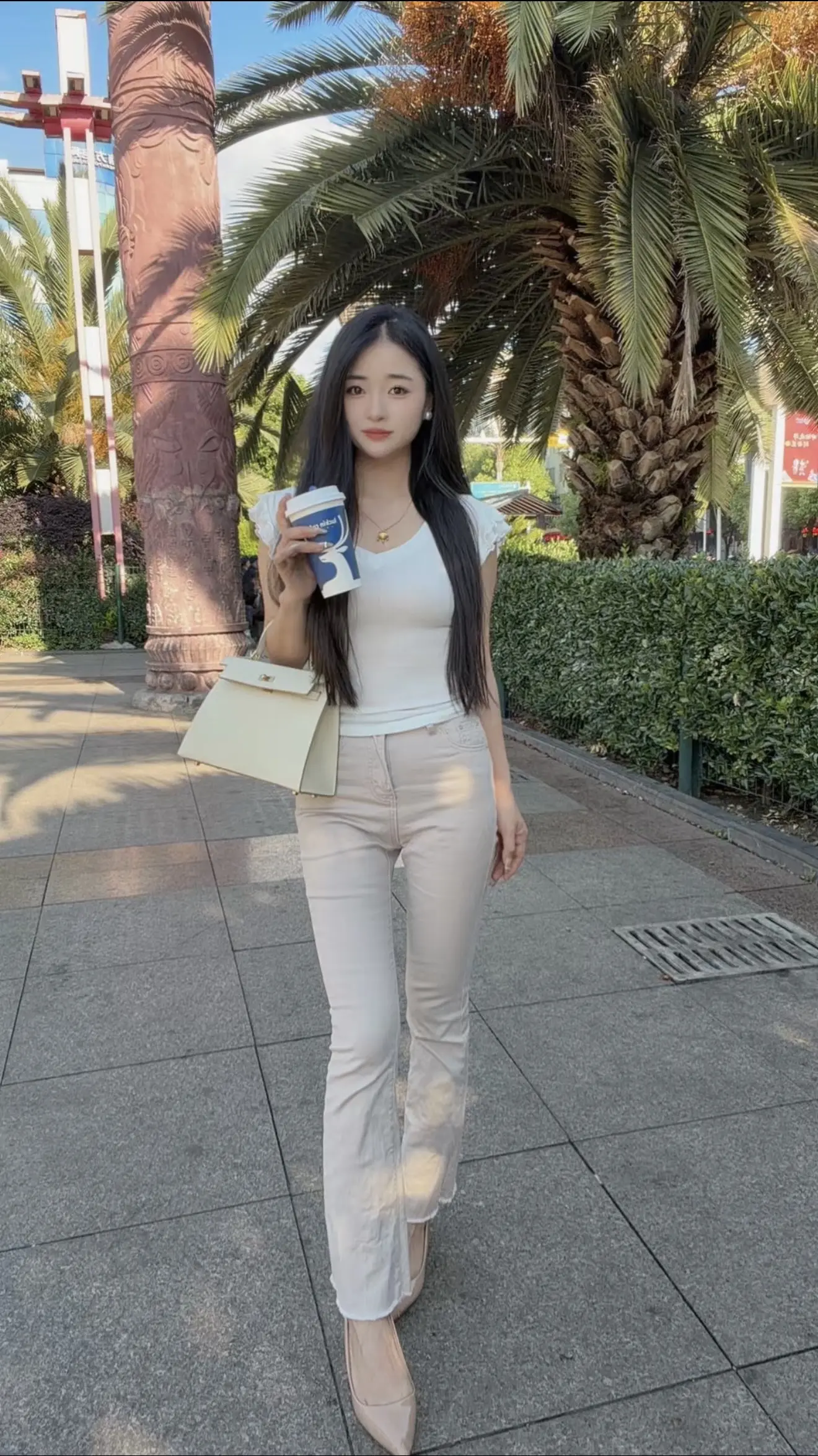 咖啡街拍ootd