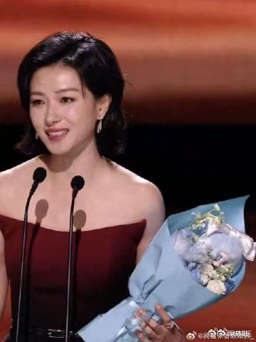 黄晓明万茜澳门风云 阅文IP盛典澳门阅文盛典，黄晓明万茜这对组合太绝了！一个是运