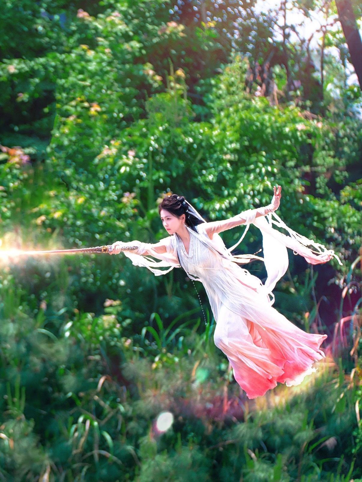 真正的仙女是这样的吧🧚🏻‍♀️~ ​​​
