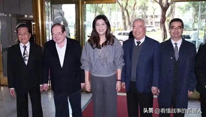 国民党突然公布访陆阵容，一看名单，很多人愣住了！副主席、两岸事务核心人物、连战家