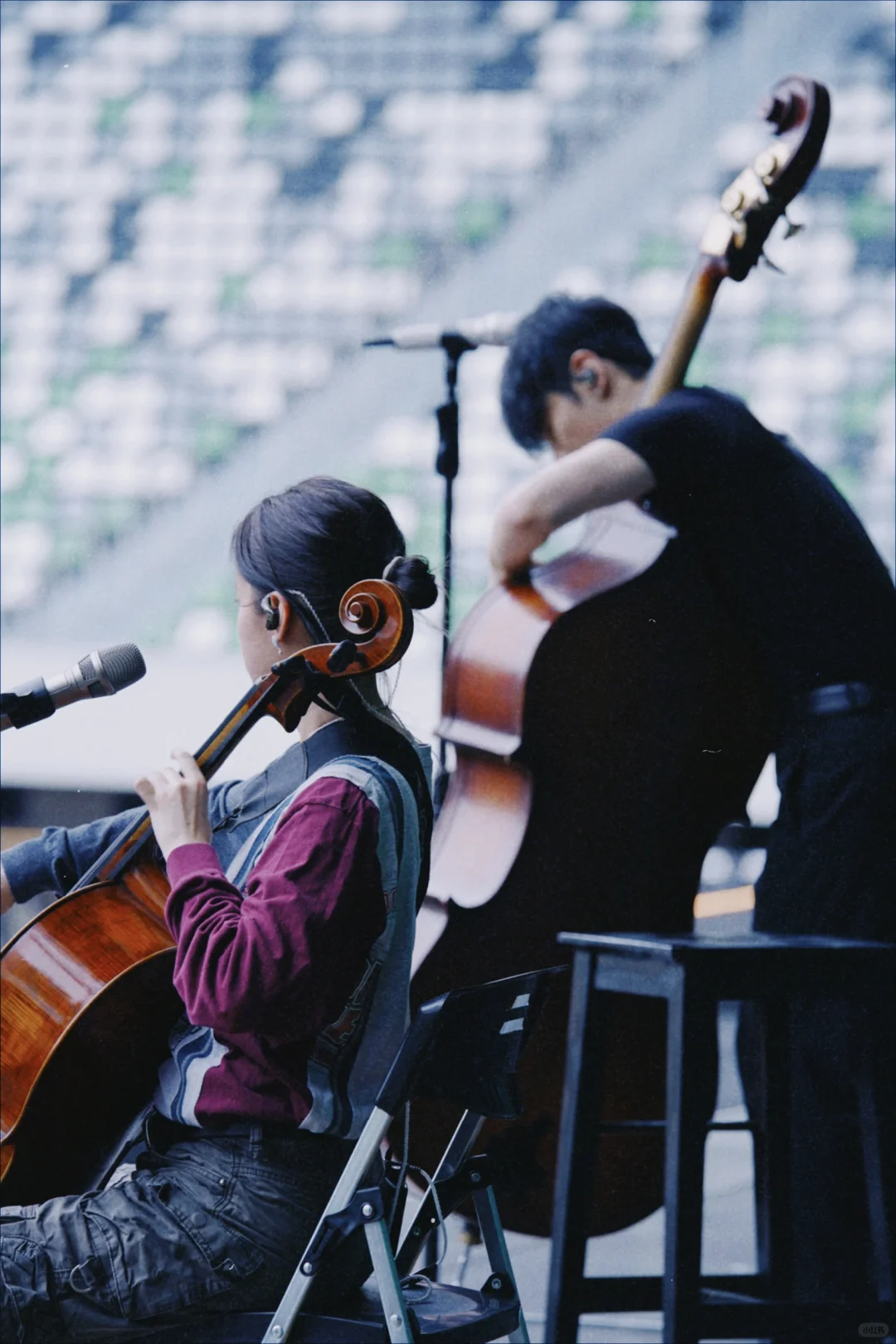 欧阳娜娜 | 李荣浩苏州场演唱会嘉宾🎸