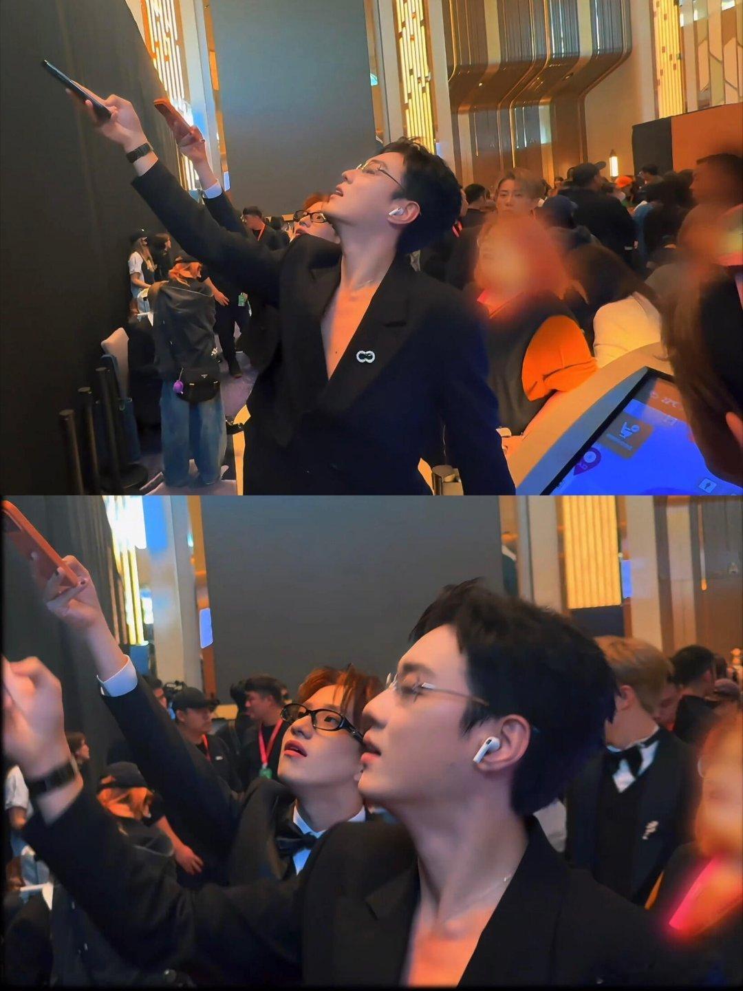 大哥都图居然是少熙拍的所以张钥沅才不愿屈膝（熙）站得笔直（bushi）十个勤天 