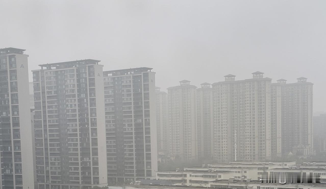 今天是2月最后一天，驻马店的天气有雾有雨，2026马年春节接近尾声，还有2天十五