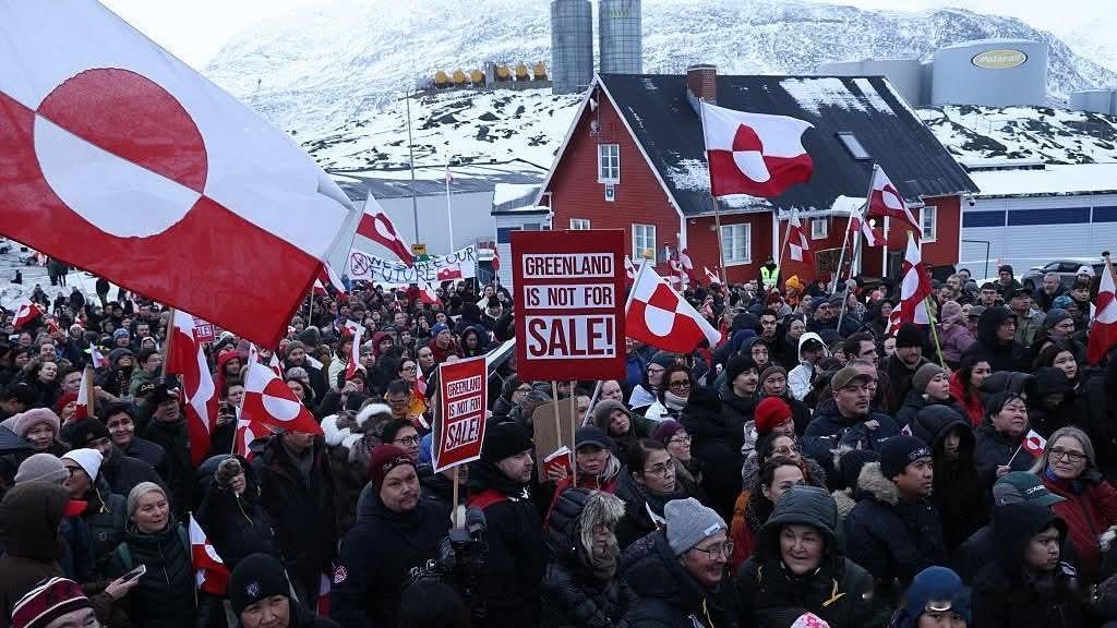 丹麦政府发函告知全球，其退休基金将出售全部约1亿美元的美国国债。
 
理由很直白