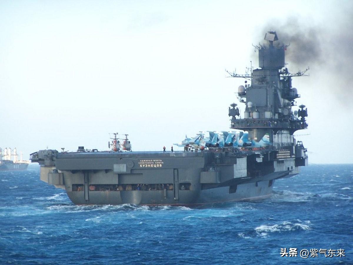 普京也很无奈，俄罗斯目前是五常国家中，唯一没有可以执行作战任务的航空母舰国家。