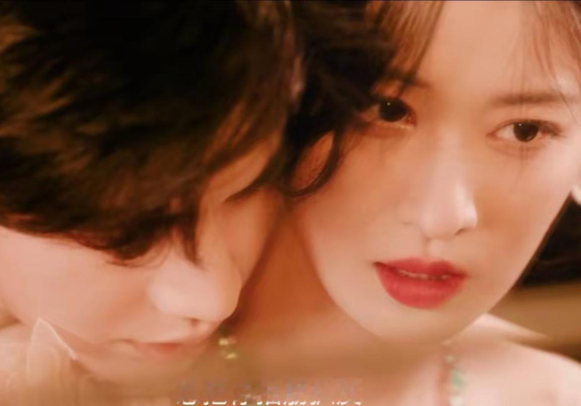 女主是无骨鸡爪吗