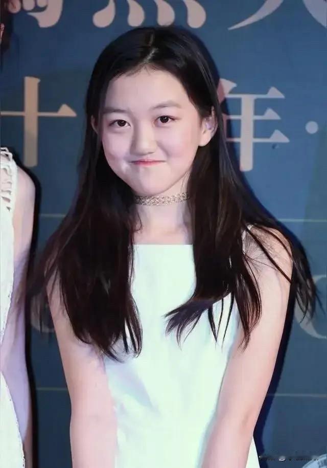 李亚鹏最近口碑突然反转
李亚鹏不管之前有多少黑料，就仅凭嫣然天使儿童医院在交不起