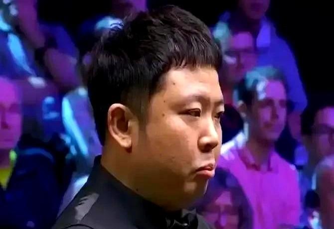 斯诺克史上最“鬼打墙”的三局：连续三次65-66，世界第五墨菲被同一记“绝杀分”