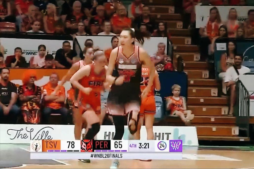 韩旭输了！
3项数据全队最高，
山猫总决赛第一场。

2 月 26 日下午16：