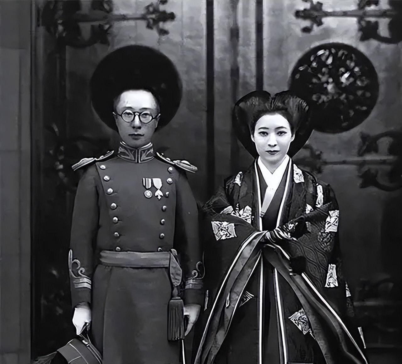 张学良向好友溥杰坦白，我和你的妻子发生了关系，不料溥杰却满脸不在乎的说，我无所谓