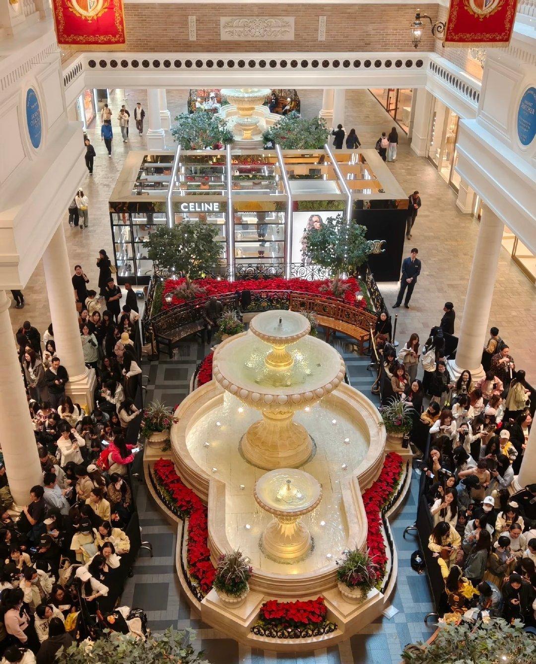 澳门伦敦人hogan已人山人海，都在等檀健次 下午见 