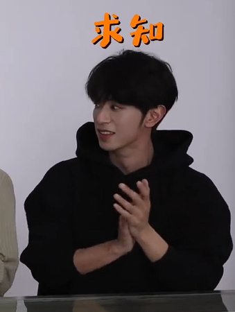 我妈妈好萌吧！ 