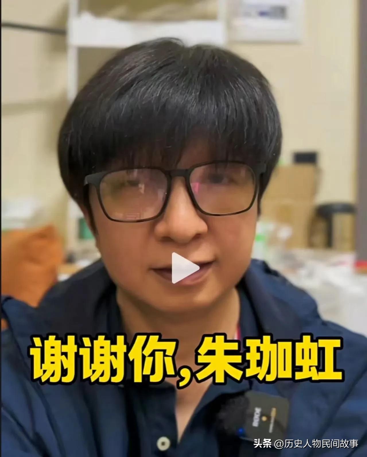 ✨ 浙江杭州车管所暖心事件（全网刷屏）
 
1. 男子遇困（广东→杭州）
 
-