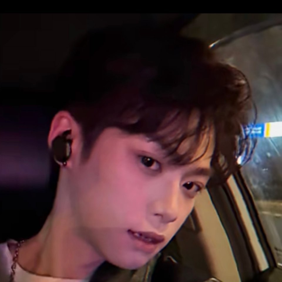 梓渝周热度仅次肖战这就是老天爷追着喂饭吃啊，摇身一变成大咖啦 ​​​