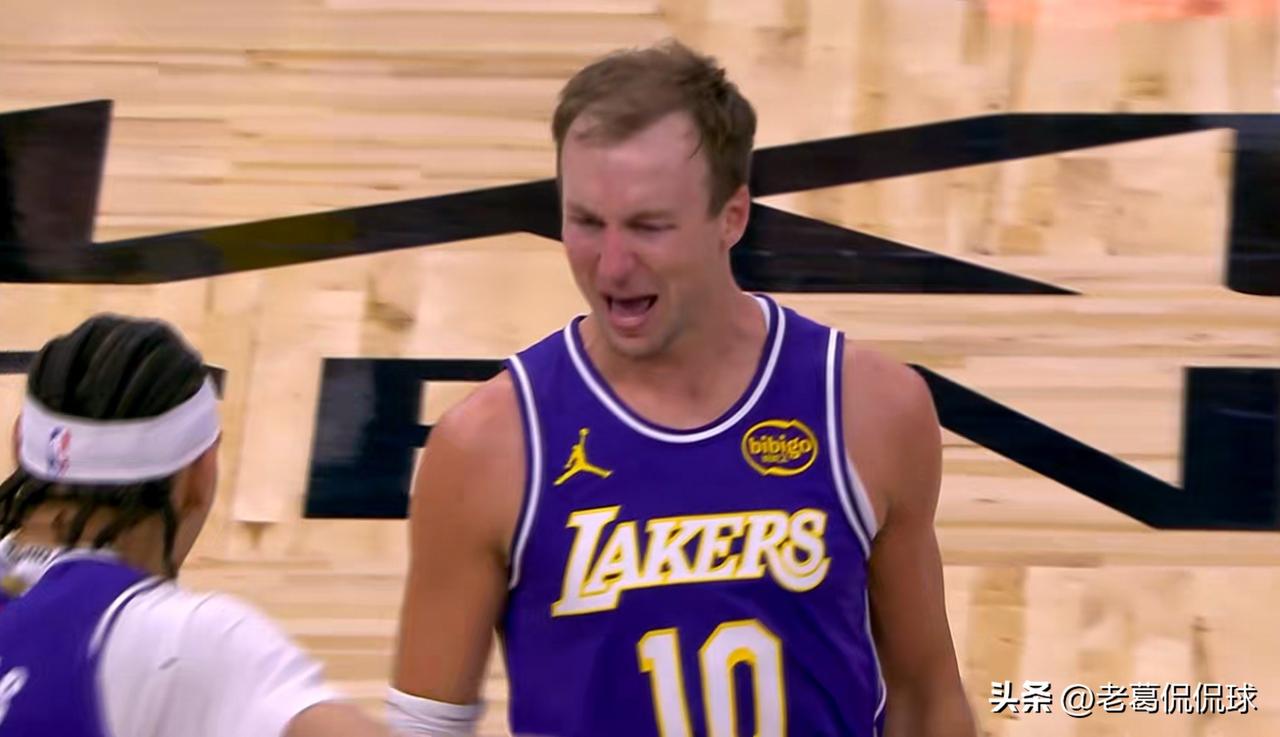 湖人神射手肯纳德真是太会说话了！在今天湖人客场以105：104击败魔术的赛后采访