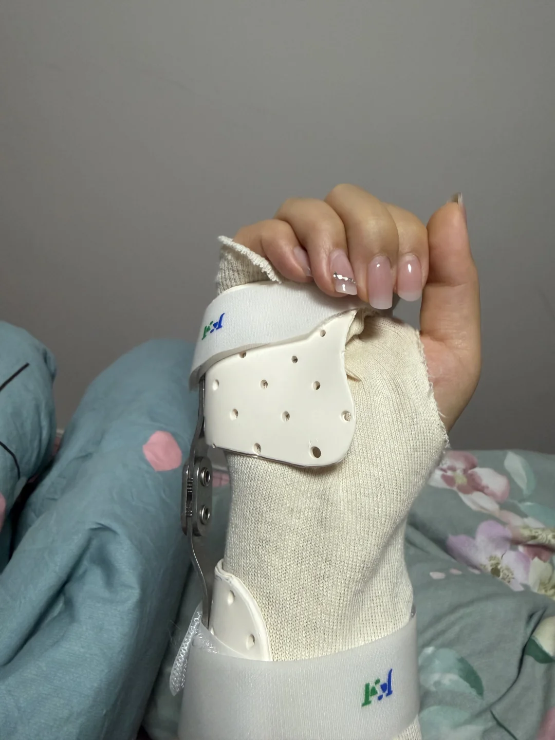 Tfcc的诸位，你们的手出汗吗？？