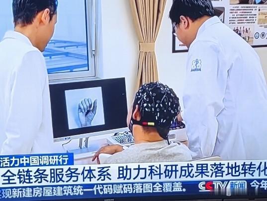 友们又有新征文啦！
探寻人工智能2026，由今日头条出品，中国移动冠名的深度访谈