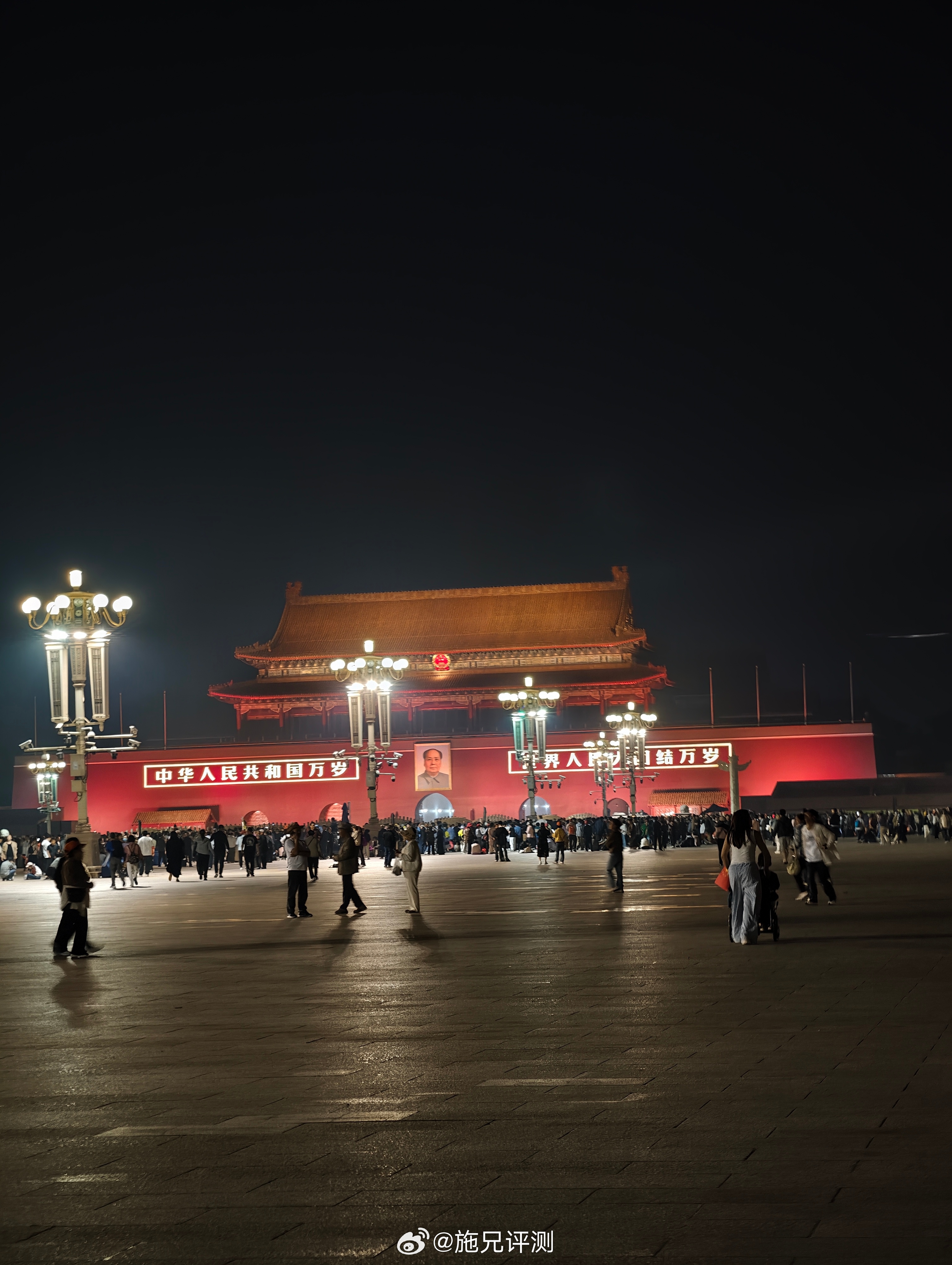 3点半起床去北京天安门感受升旗仪式 