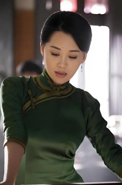 6集民国剧，许晴陆毅领衔主演，顶级神仙演员阵容，剧情悬疑十足，收视口碑大火，剧荒